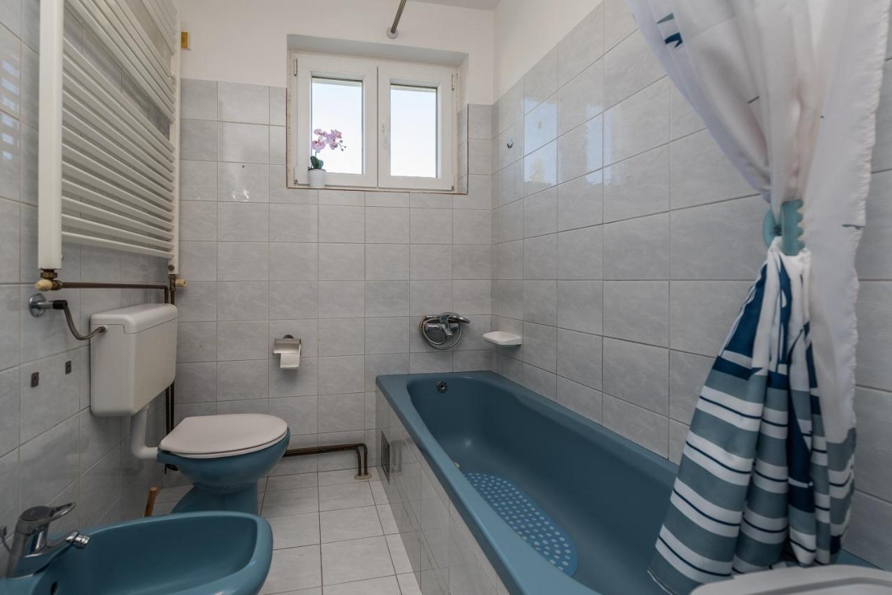 Stedi Apartment Lukoran ภายนอก รูปภาพ