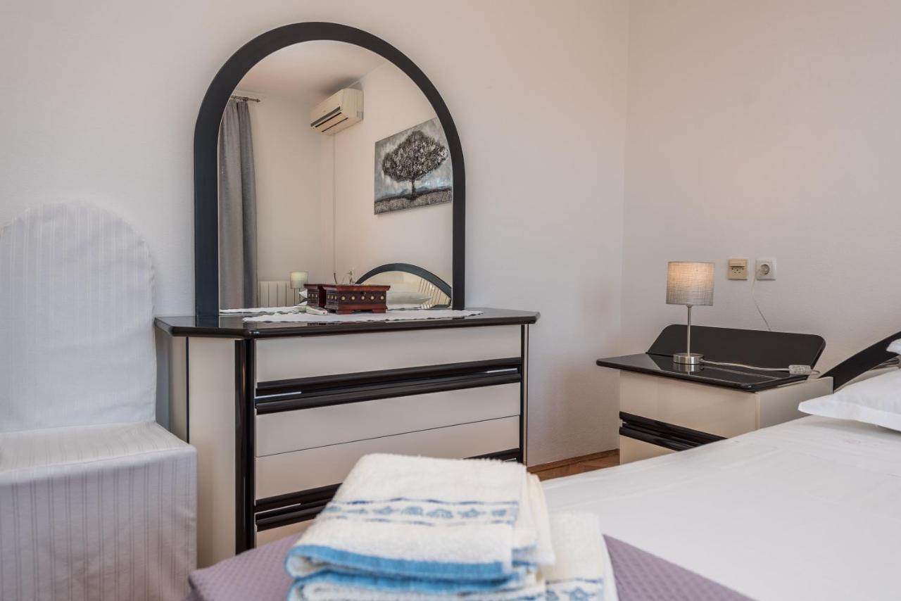Stedi Apartment Lukoran ภายนอก รูปภาพ