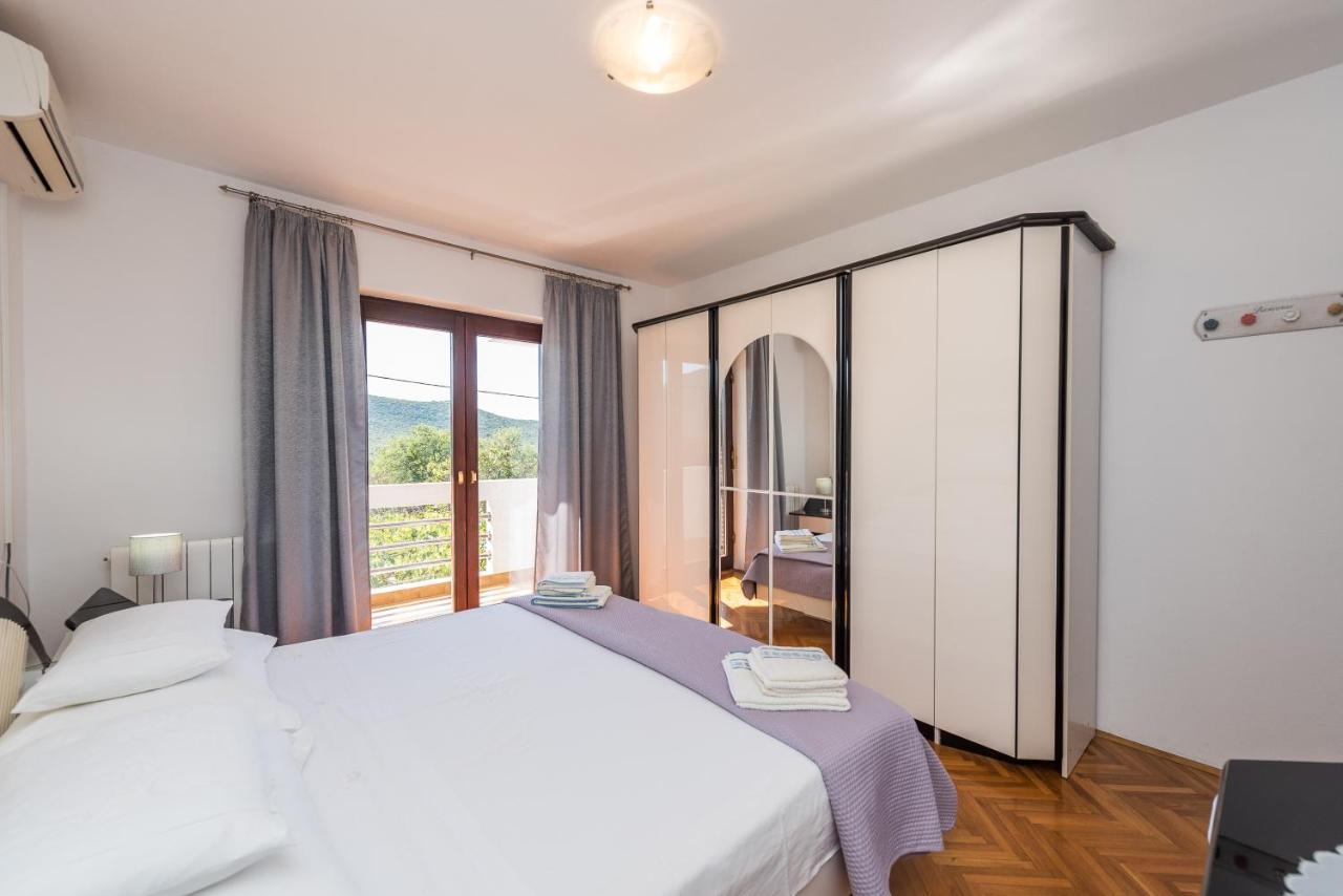Stedi Apartment Lukoran ภายนอก รูปภาพ